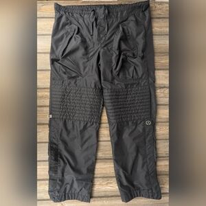 Michael Jordan Jumpman Size Medium Wind pants In Black With One Torn Snap